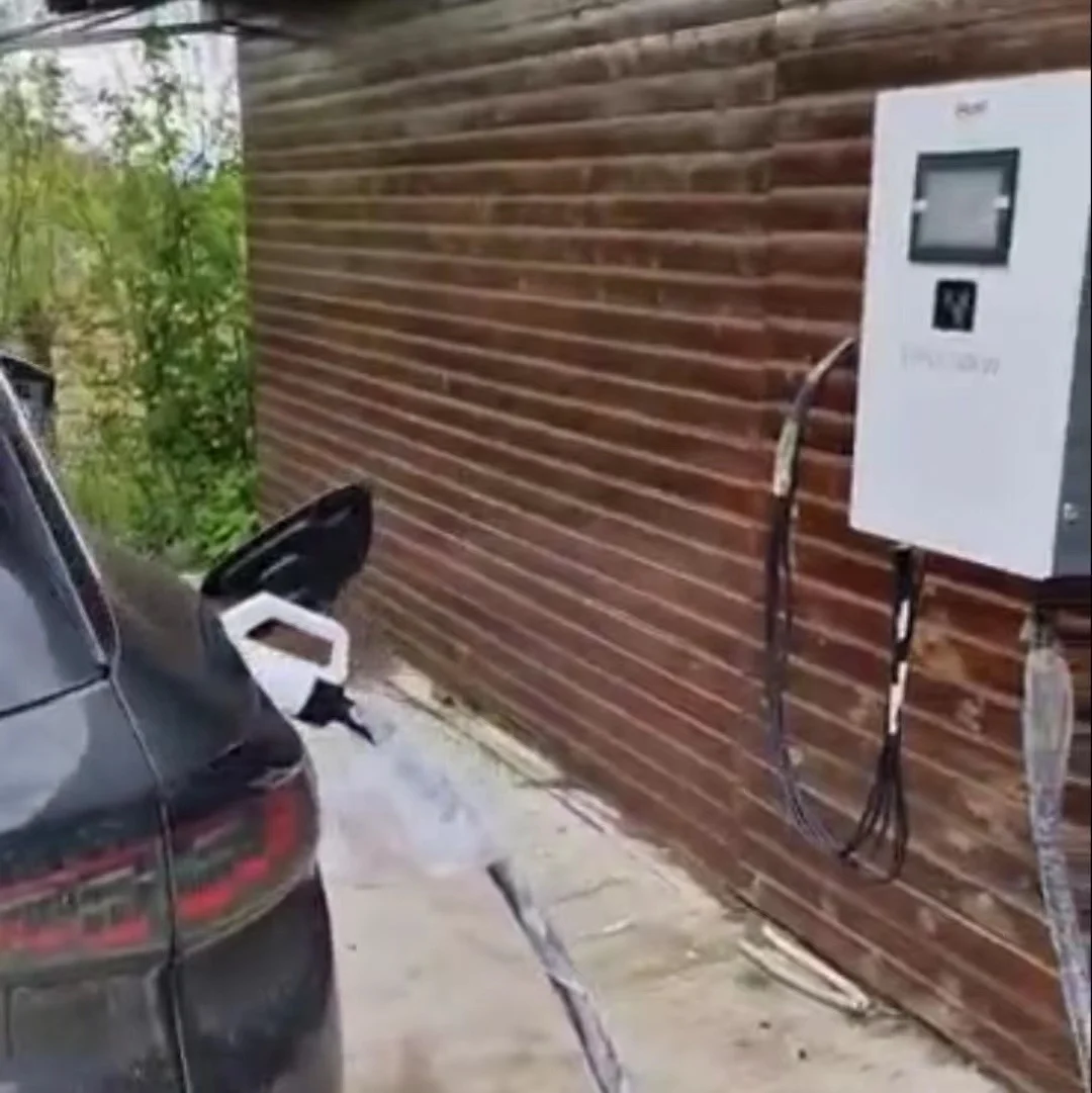 20KW/30KW Wall-Mounted DC Charger with Bi-Directional V2G & V2H for Energy Storage Solutions Ultra Fast DC Charging Pile