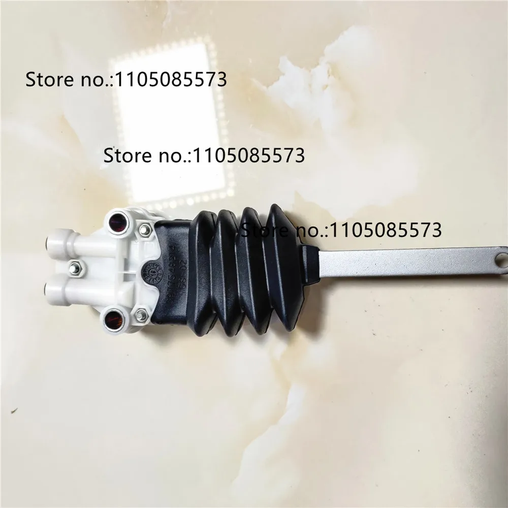 for Shaanxi Automobile Heavy Truck Delong X3000F3000 new M3000 cab airbag height control valve regulating valve