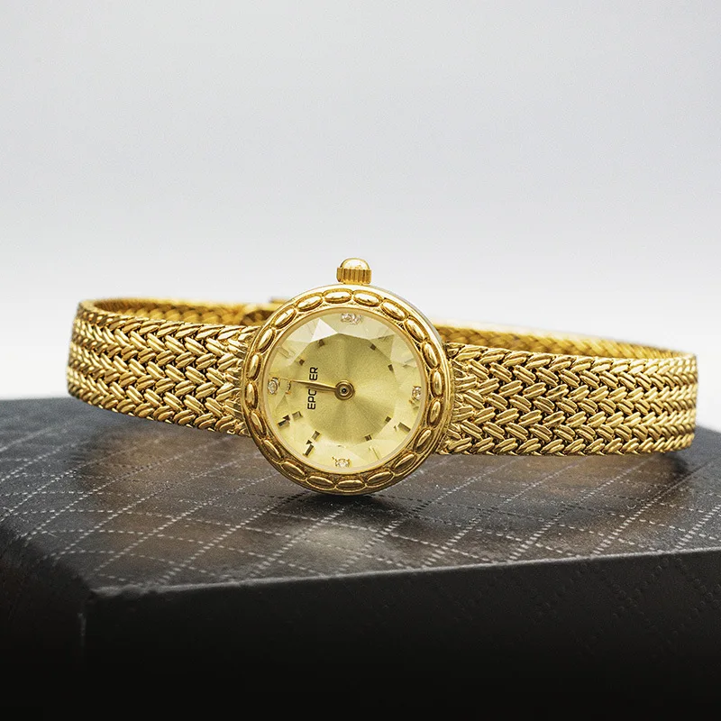 ساعة أذن قمح على الطراز القديم، ذات قيمة عالية، أنيقة وصغيرة، ساعة كوارتز فاخرة راقية للنساء، إكسسوارات نسائية.