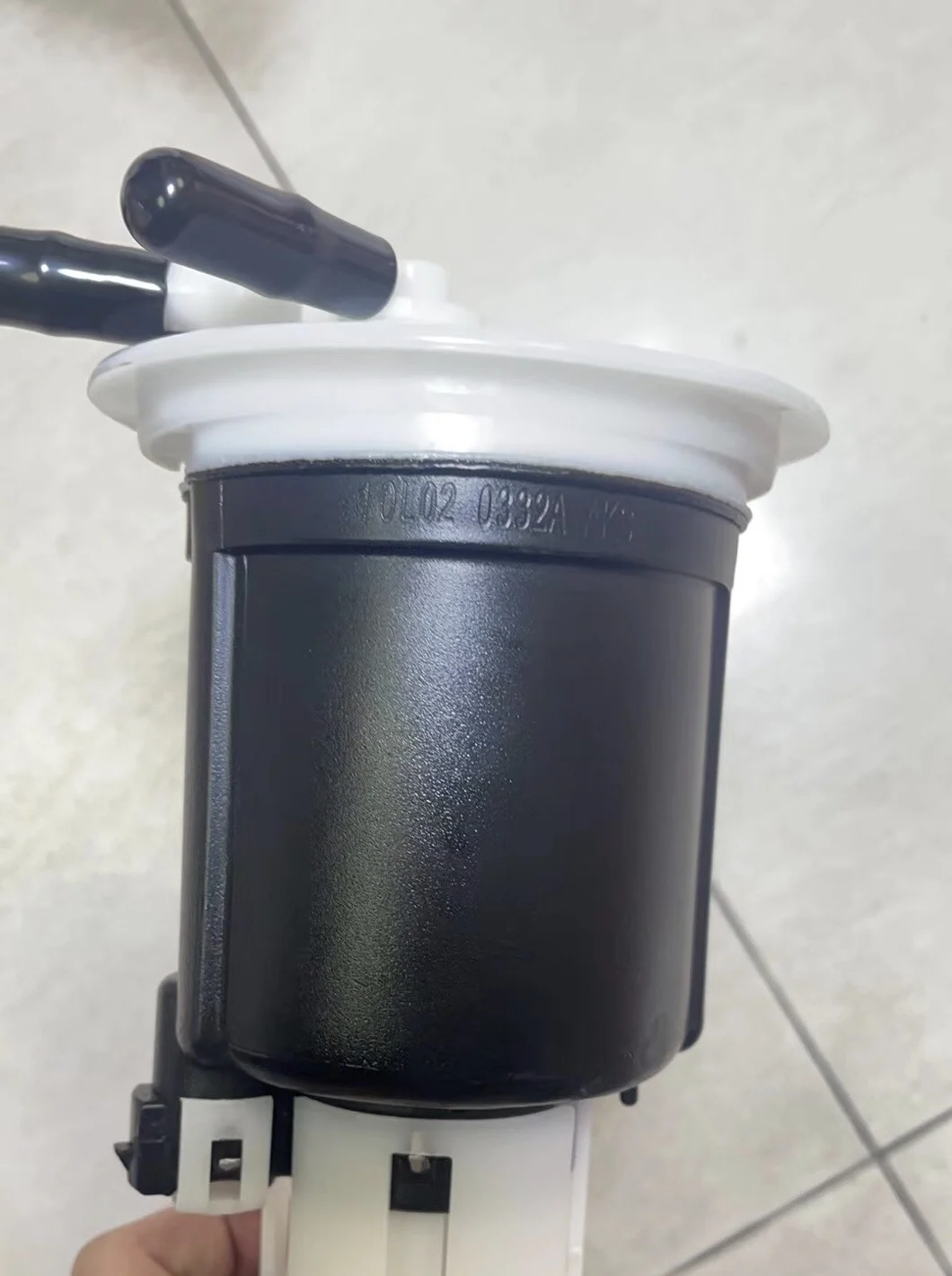 New Genuine OEM Parts Auto Fuel Pump Assy 15100-81833,15100-81A13
