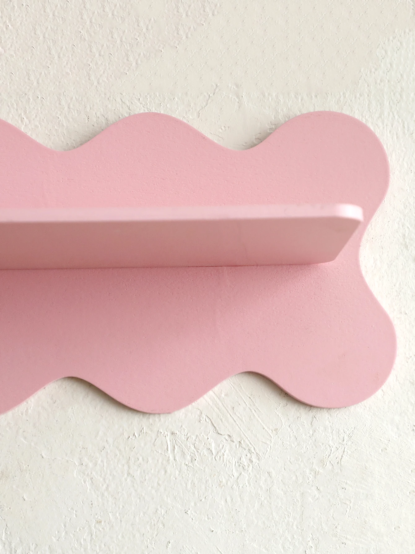 Wooden Wave Shape Floating Wall Shelf Display Stand Candy Color Crystal Storage Rack Wall Decor for Bedroom Girl Room Decoration