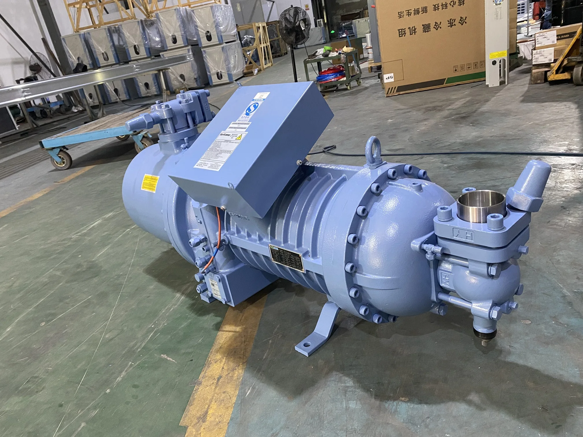 رائجة البيع من سلسلة SRC ضاغط لولبي مدمج شبه محكم موديل SRC-S-255-L4 IP54 75KW 400V R404A