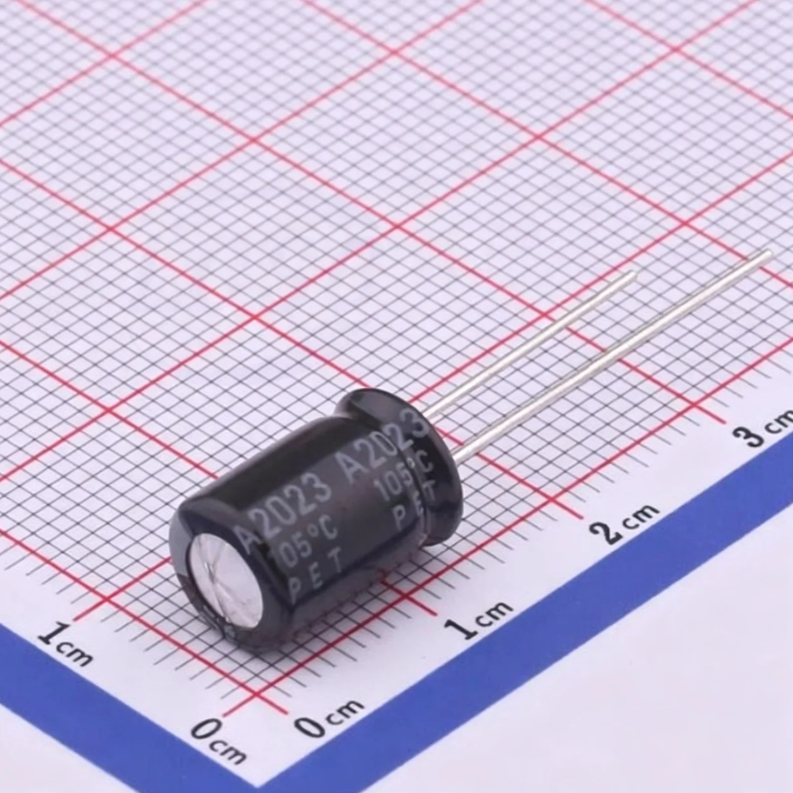 10~20PCS 50YXJ100M8X11.5 ±20% D8mm*L 11.5mm 50V 100UF 100μF 105°C Foot spacing is 3.5mm NEW ORIGINAL DIP Electrolytic Capacitor