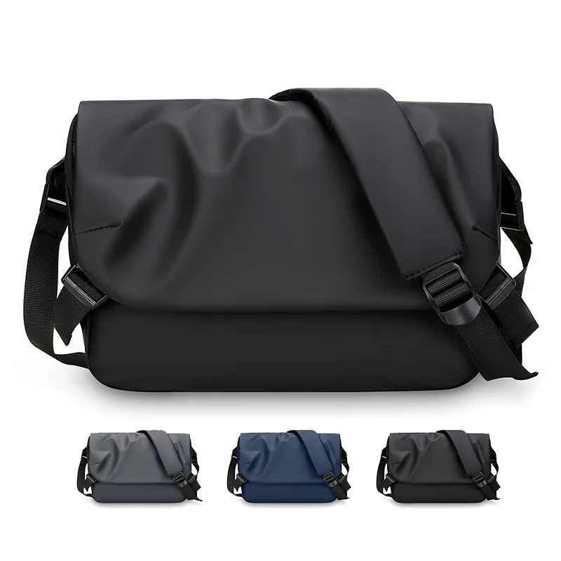 

New breast men's high-end backpack men's messenger Japanese-style large-capacity shoulder bag small square bag commuting