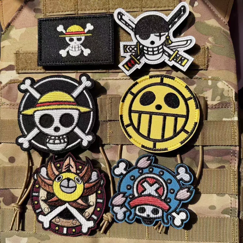 

Hot! Embroidered Anime One Piece Cartoon Tuffy Chopper Zoro Badge Morale Badge Diy Clothes Backpack Decoration Stickers