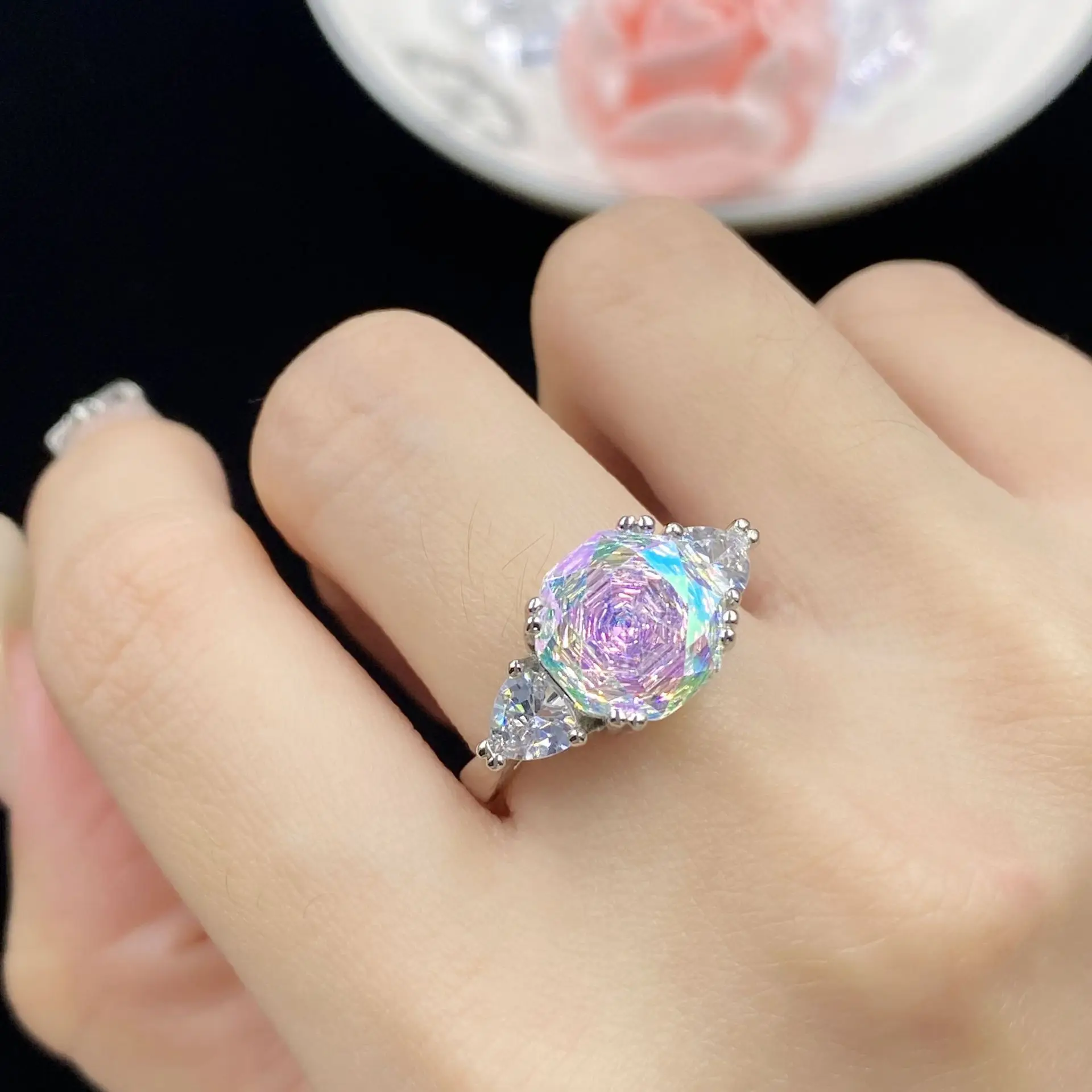 Trend Women Engagement Ring Bottom Millennium Rose Cutting Colorful Octagonal Zircon Luxury Open Rings Silver Color Jewelry