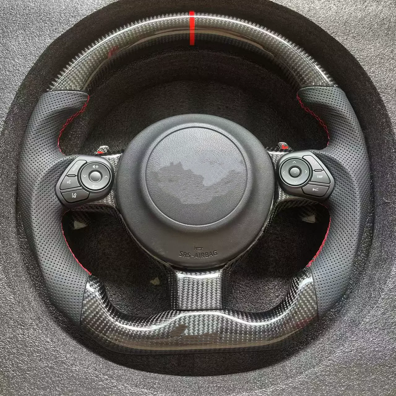 

Изготовленный на заказ руль из углеродного волокна для Toyota Reiz MARK-X GR86, модифицированный чехол на руль, аксессуары для салона автомобиля