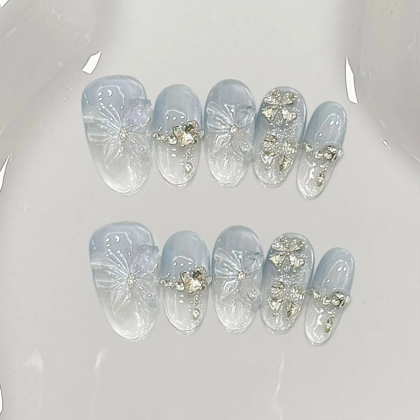 10 Stück blaue Katzenaugen-Mandel-handgemachte Nägel zum Aufdrücken, 3D-Schmetterling, künstliche Nägel, künstlicher Nagel 2019, Opna Mohamed Uñas Diego Servies
