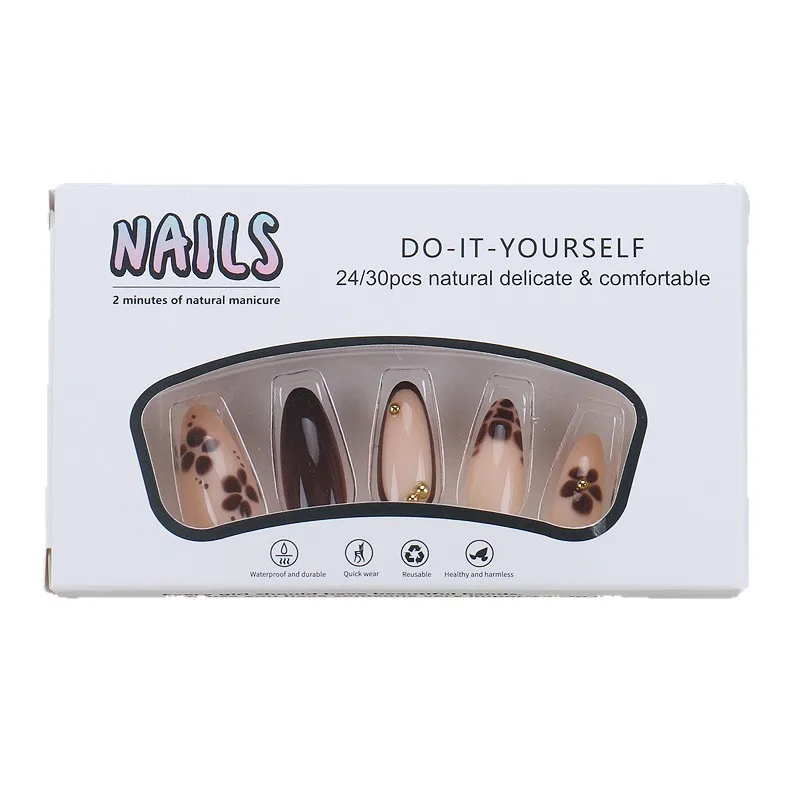 

Носите доспехи, элегантные обнаженные коричневые цветы, золотые бусины, украшенные съемными накладными ногтями, европейский и американский стиль