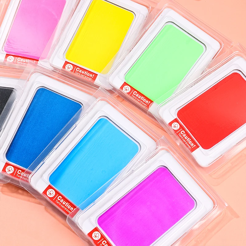 A wash-free ink pad with multiple colors is very suitable for office, financial and stamping use