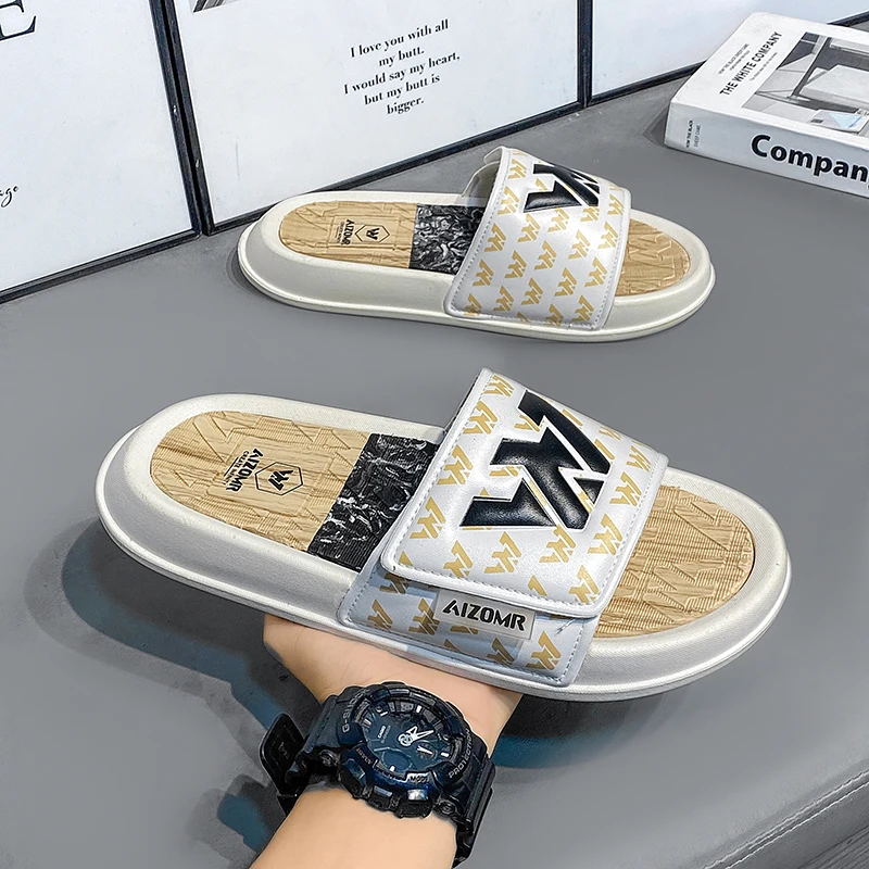 Men's Slippers Non-Slip Wear-Resistant Casual Home Outdoor Sports Summer Trend New Fashion Men's Shoes