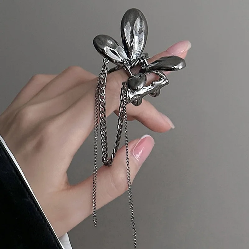 Y2K Metal Chain Butterfly Hair Claw Barrettes Ladies Small SharkClip Horsetail Hairpin Hair Accessories for Women Headwear