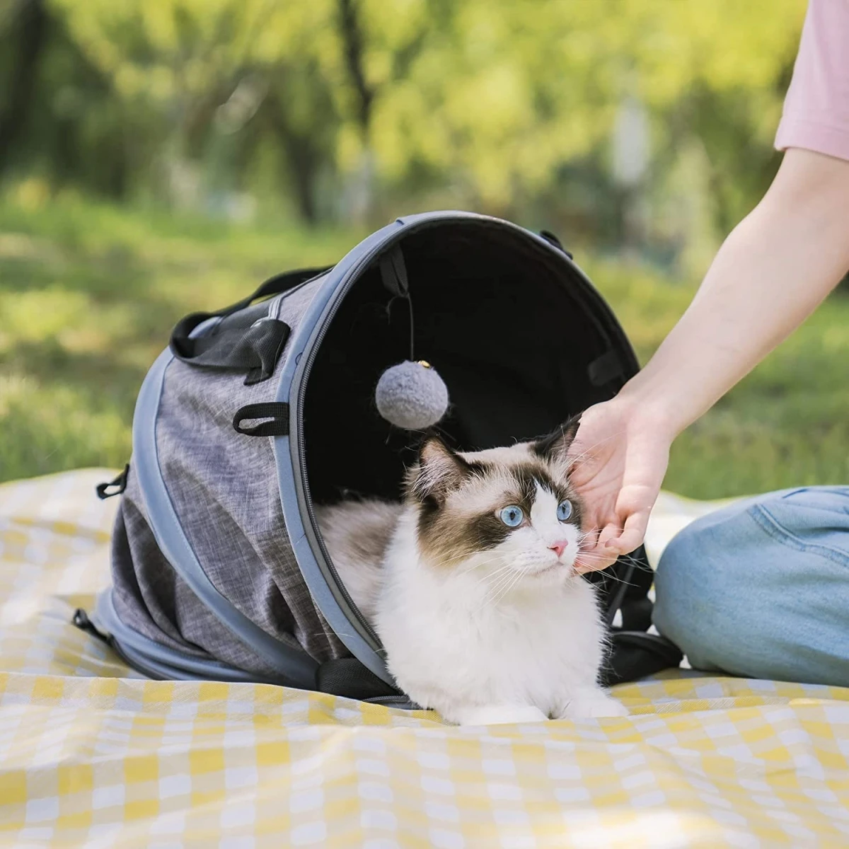 MEWOOFUN Portable Pet Travel Bag Oxford Cloth With Bell Ball Foldable And Easy To Store And Ventilated Three-In-One Cat House