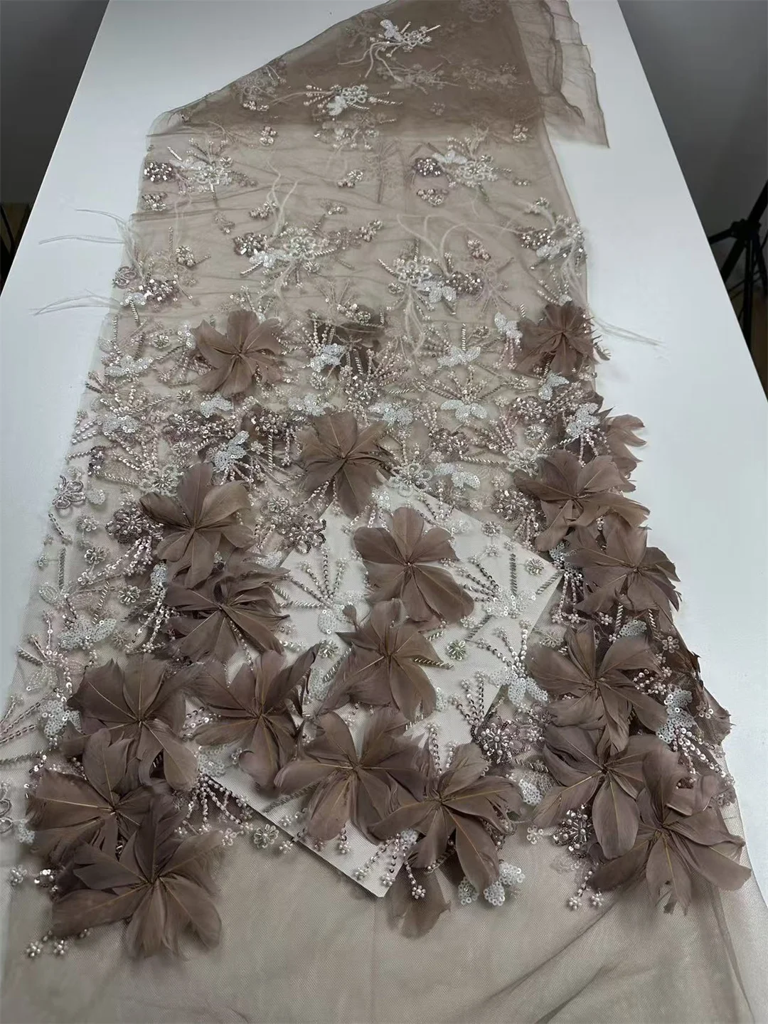 

Новый дизайн, высокое качество, 2025, африканское кружево, нигерийский тюль, кружевная ткань, вышивка бисером, вечернее платье с блестками, французское для шитья