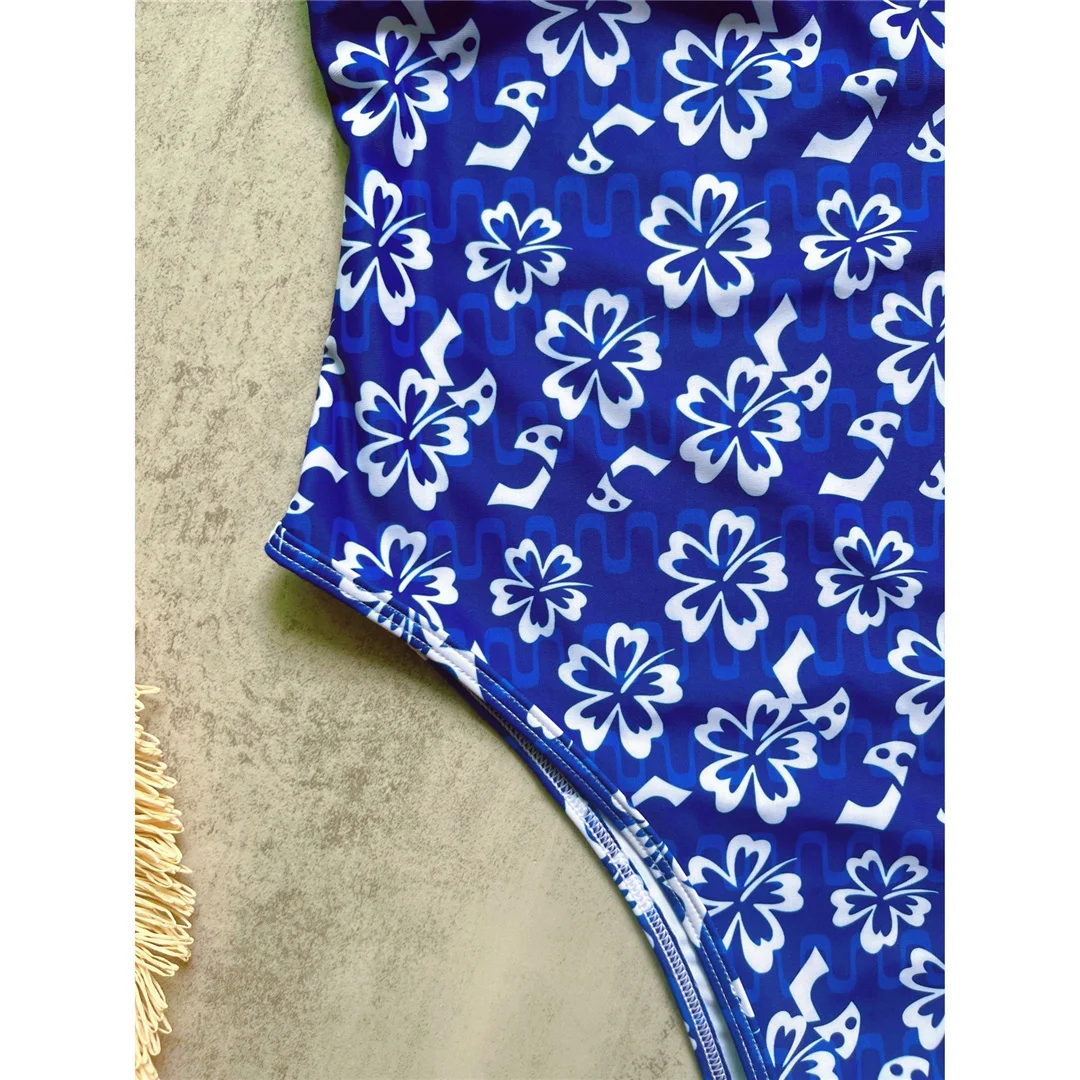 Sexy, mit Blumenmuster bedruckter, einteiliger Badeanzug mit V-Ausschnitt für Damen, rückenfreies Design, hoher Beinausschnitt, gepolstert, Badebekleidung, Badeanzug, Modell V8450. – Detail 9