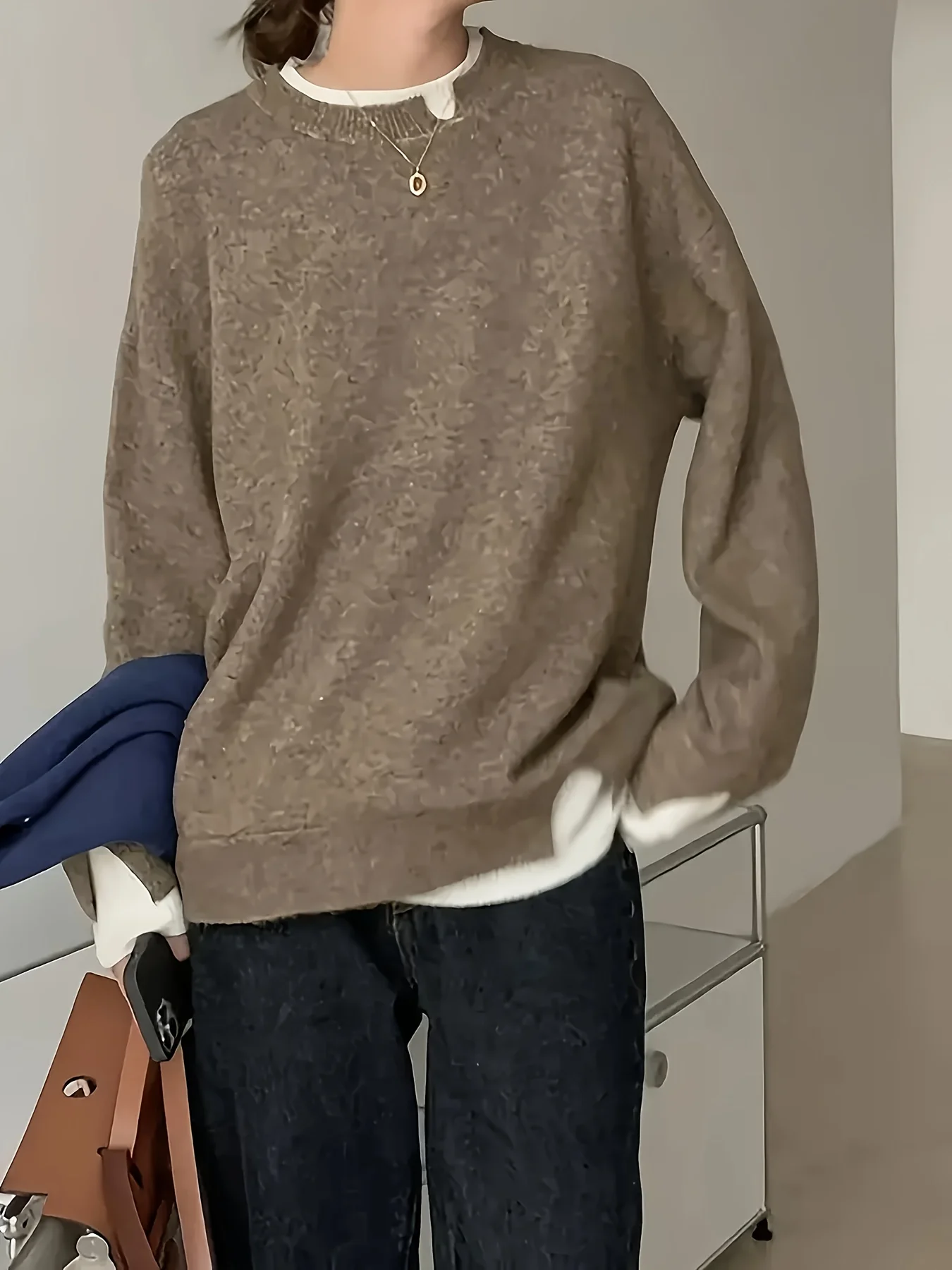 Women's Brown and White Color-Blocked Oversized Knit Pullover, Fashionable Slimming Casual Faux Two-Piece Pullover