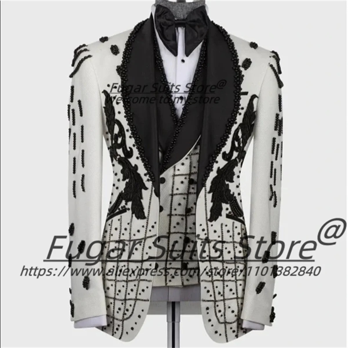 

2025 New Delicate Embroidered Bead Male Prom Party Blazers 3 Pieces Sets Groom Wedding Tuxedos Customized Luxuly Costume Homme
