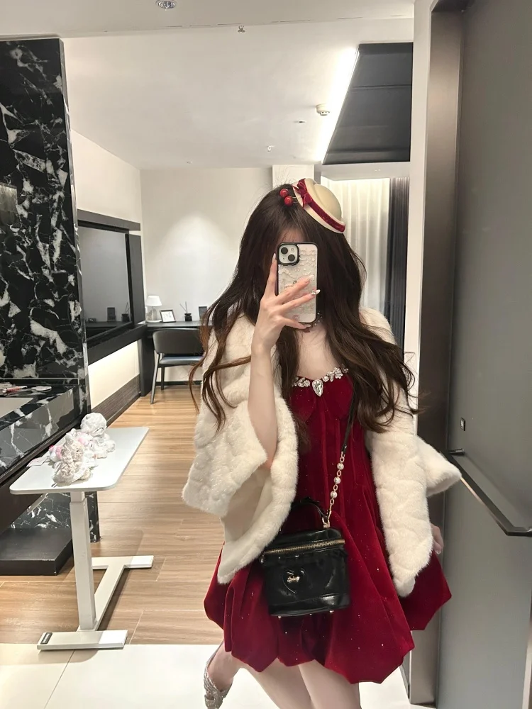 

Red Velvet Bustier Dr Women's Autumn Winter Birthday Par Small Gift Skirt French Sle Diamond Embellied Waist-Cinched...