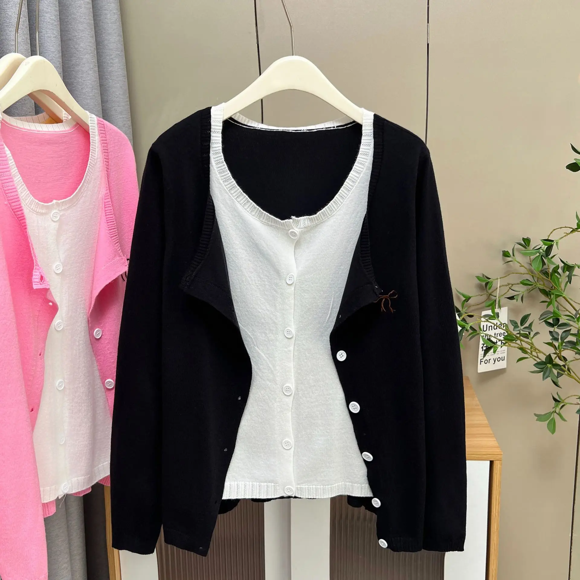 Fashion Plus Size Women's Sweaters Autumn New Style Stylish And Fresh Embroidered Bow Fake Two Pieces Knitted Cardigan 3506