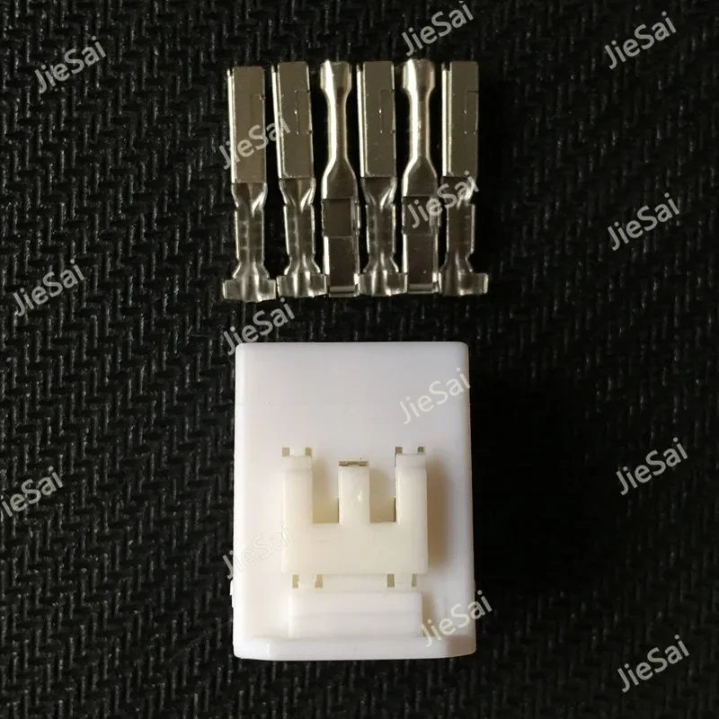 موصل سلك السيارات 6 دبوس MG651044 MG 651044 6 طريقة أنثى ذكر التوصيل