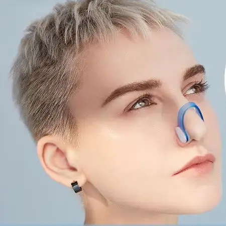 pinces-de-nez-pour-la-natation-pinces-de-nez-d'ete-pour-empecher-l'eau-de-penetrer-dans-le-nez-pinces-de-nez-en-plastique-reutilisables-adaptees-pour