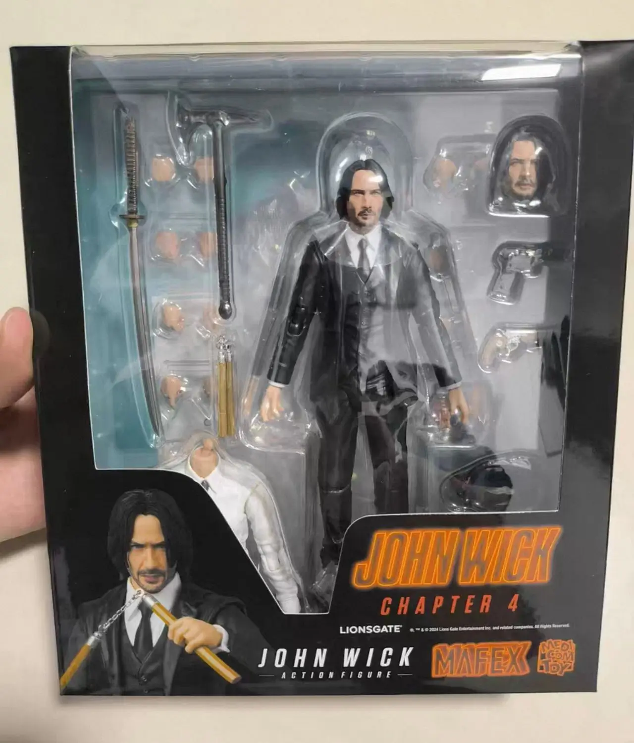 In Stock100% Original MAFEX No.212 JOHN WICK JOHN WICK CHAPTER 4 in Stock Anime Action Collection Figures Model Toys