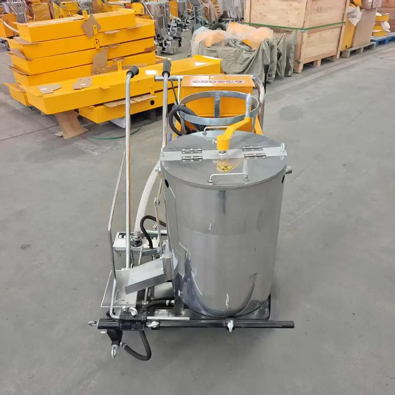 Professional Road Marking Manufacture Small Type Hot Melt Spraying Thermoplastic Road Marking Paint Machine
