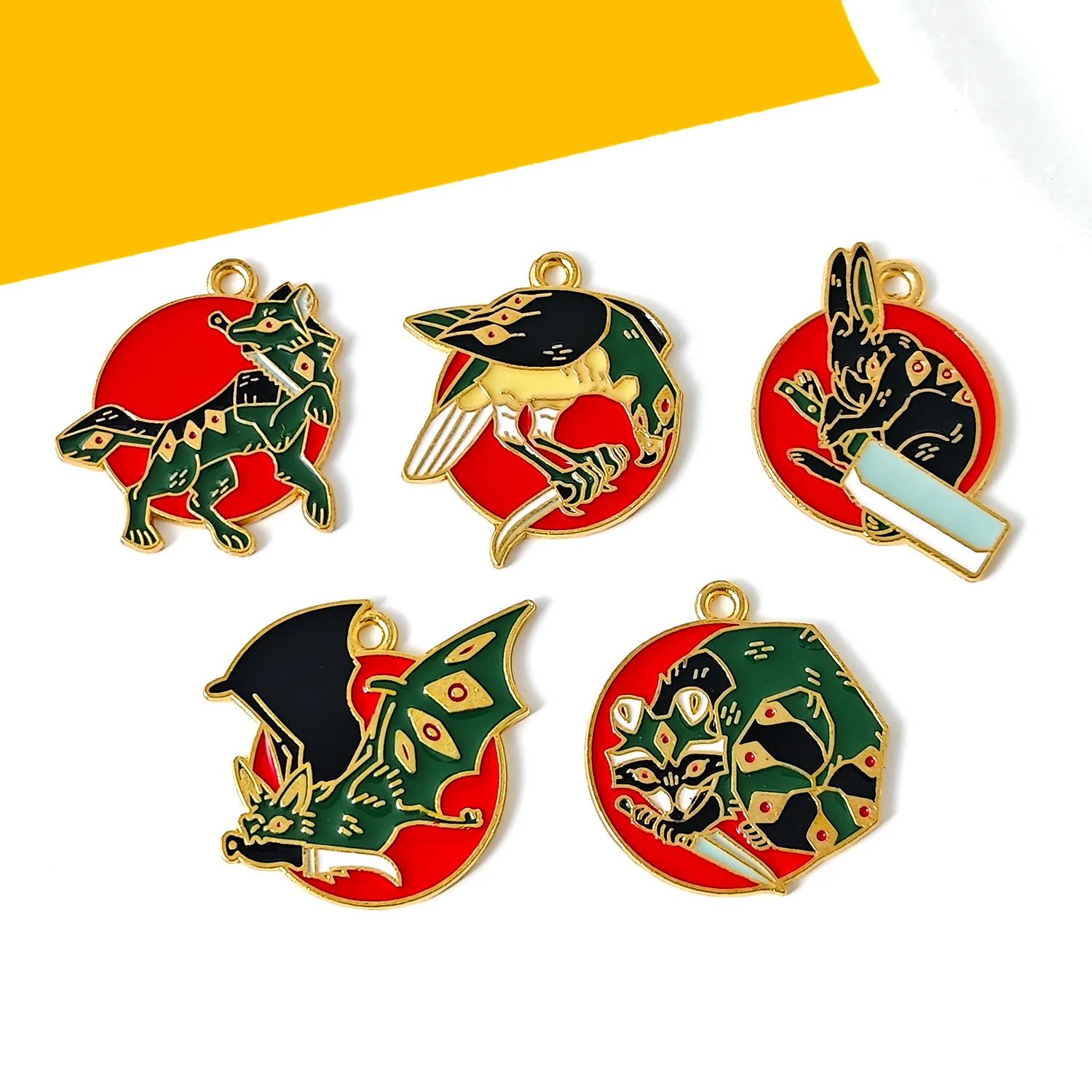 10PCS Halloween Dark Wind Knife wielding Small Animal Bat Fox DIY Alloy Drip Oil Keychain Bracelet Pendant