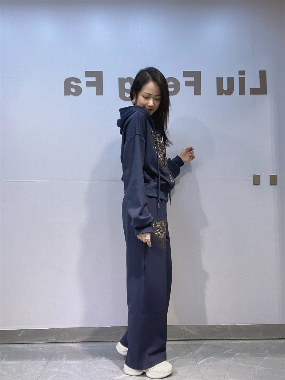 여성용 패션 후드 지퍼 스웨트셔츠 세트, 쿨 후디, 스트레이트 레그 팬츠, 헤비 인더스트리 라인스톤 디자인 스포츠 세트