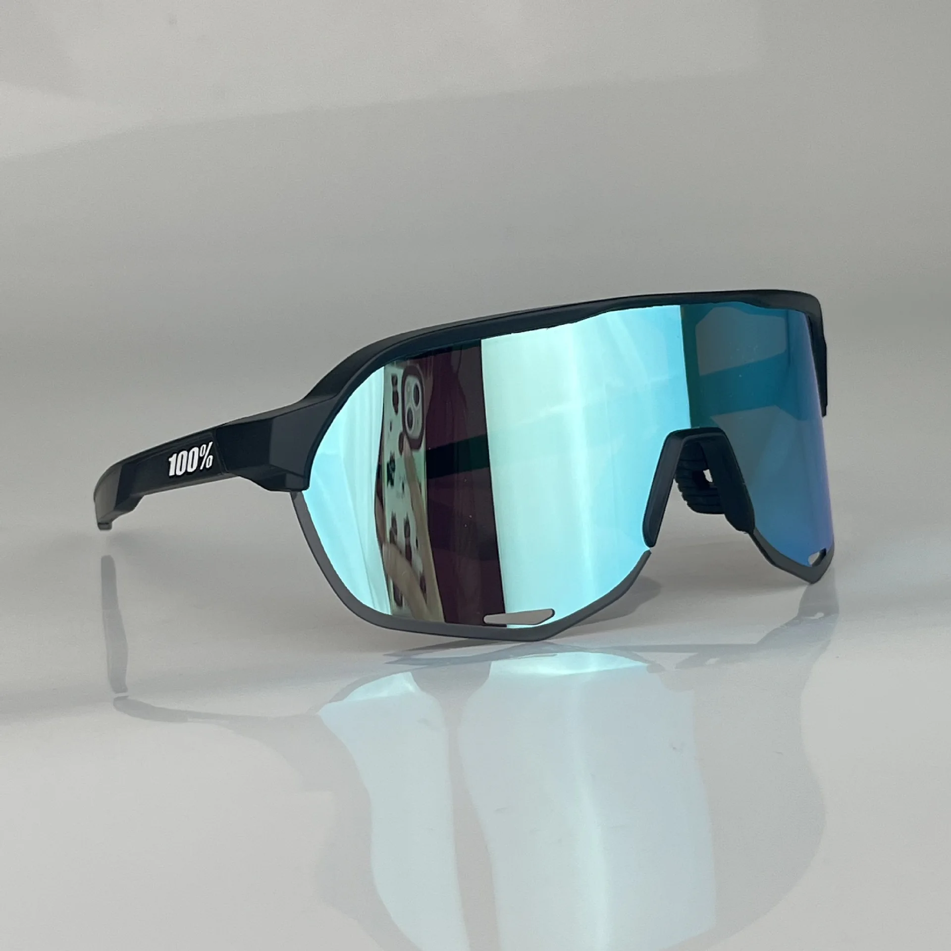 ​ ​ نظارات ركوب الدراجات الفاخرة للجنسين لتسلق الجبال والجري في الهواء الطلق والرياضة والدراجات الشمسية المقاومة للرياح والحماية من الأشعة فوق البنفسجية ​