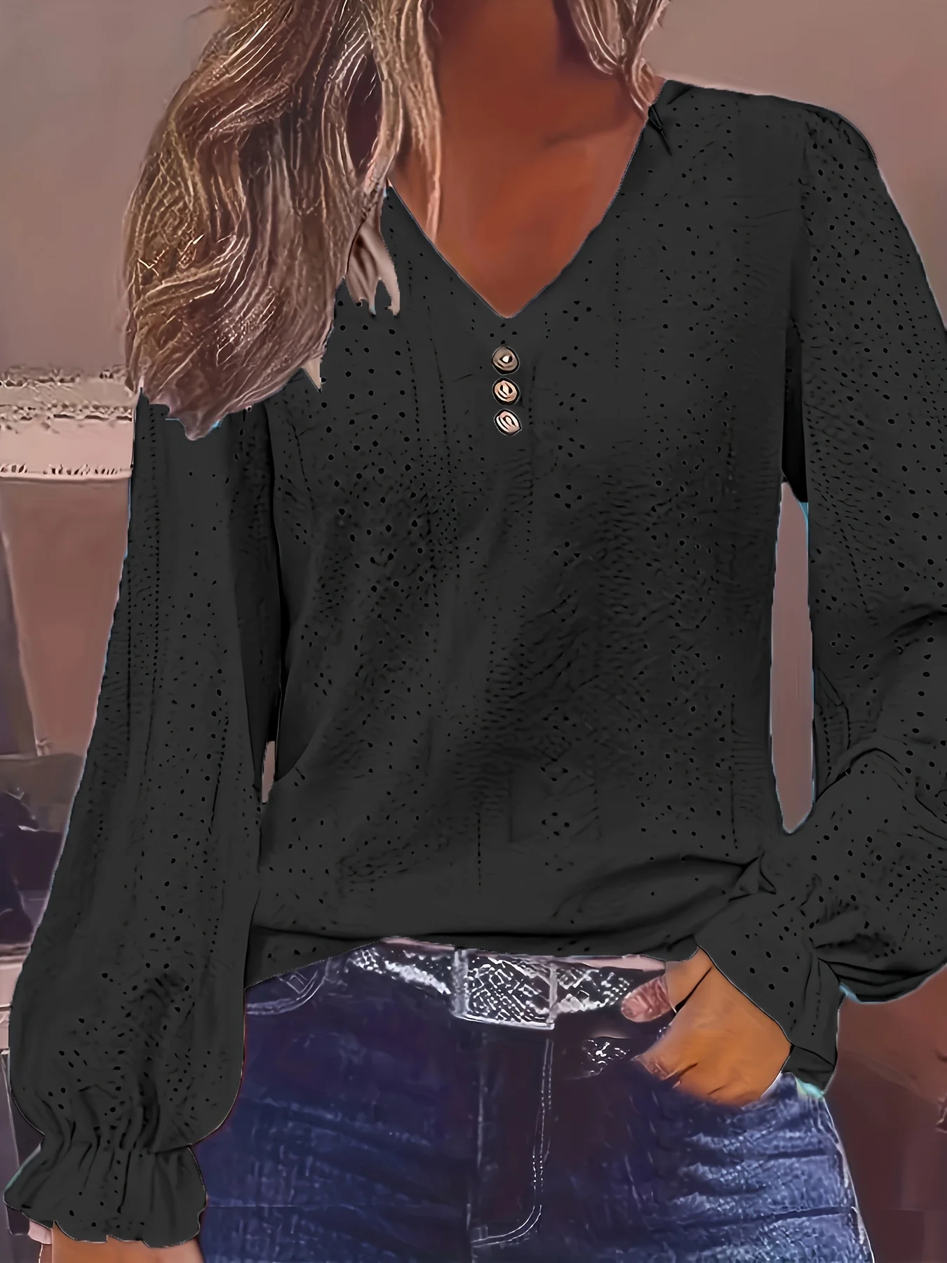 Plus Size T-Shirt mit Ösenknopf-Dekor, lässiges V-Ausschnitt-Langarm-Top für Frühling und Herbst, Damen-Kleidung in Übergröße – Detail 7