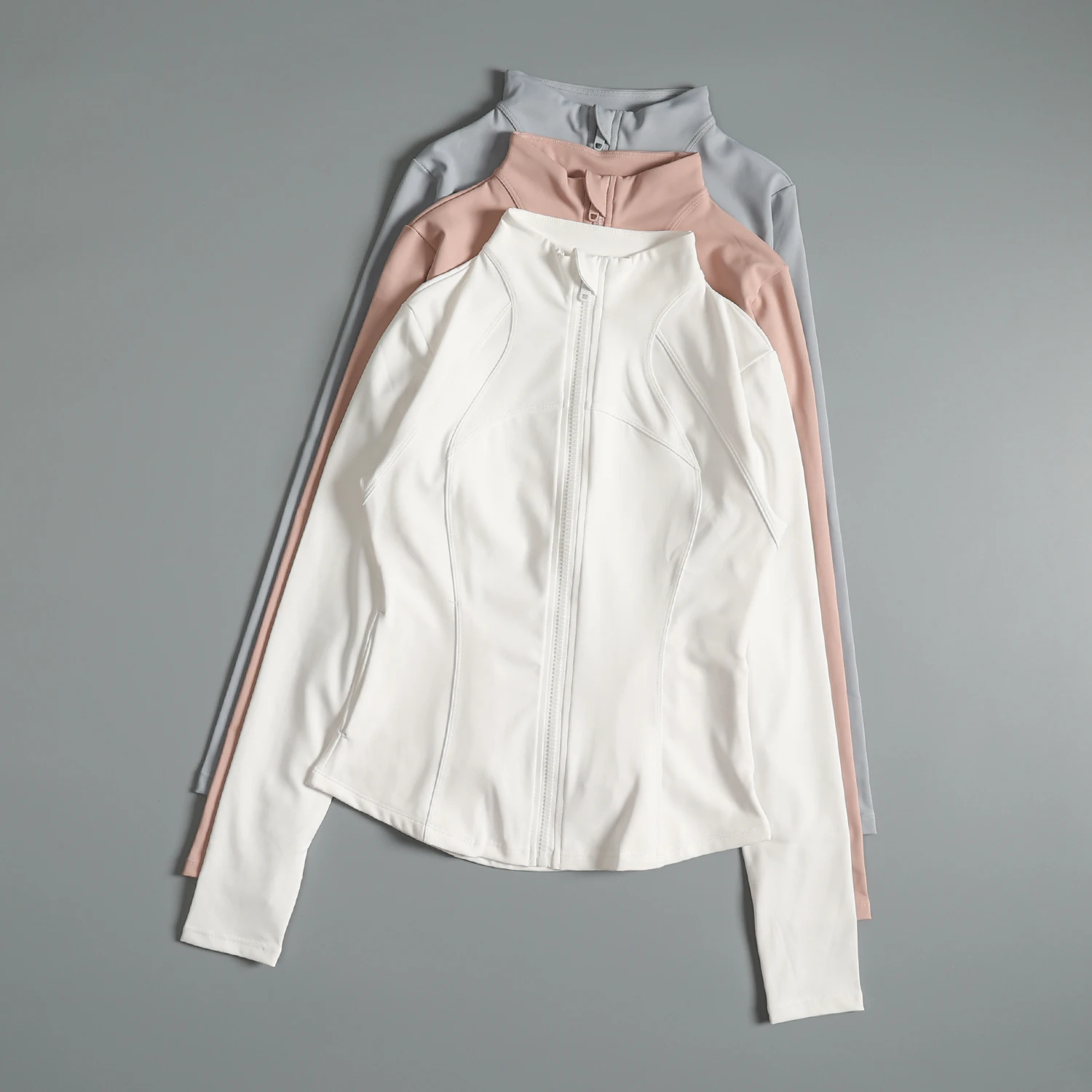 

High-value sports jacket for women in autumn stand-up collar windproof yoga suit long sleeve waist-closing slimming running