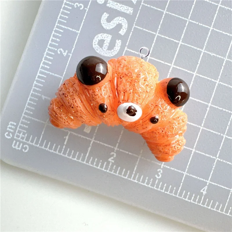 10pcs Little Bear Bread Donut Charms Resin Handmade Animals Cat Head Pendant Flatback Keychain DIY Jewelry Making Findings C1574