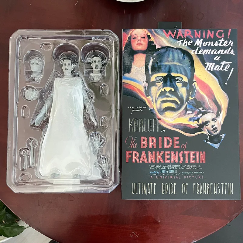 Universal Monsters Ultimate Frankenstein Action Figure Bride of Frankenstein Figure Collectible Model Toys Doll Hallowen Present