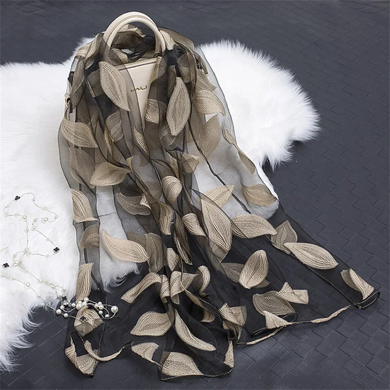 

Spring and Summer of the New-style Organza lace Splicing Scarf Female cut silk Scarf Cashew Flower Pattern scarf