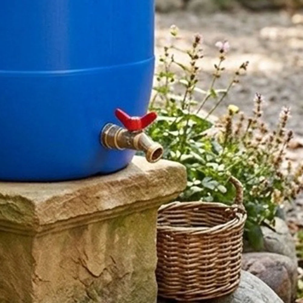 Brass Rain Bucket Faucet with 1/2 Female to 3/4 Male Fitting for Easy Installation on Rainwater Collection Systems