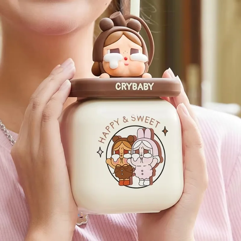 

В наличии, натуральная аниме-фигурка, серия Crybaby, соломенная чашка, модная модная чашка для питья, настольные аксессуары, игрушки, подарки на день рождения