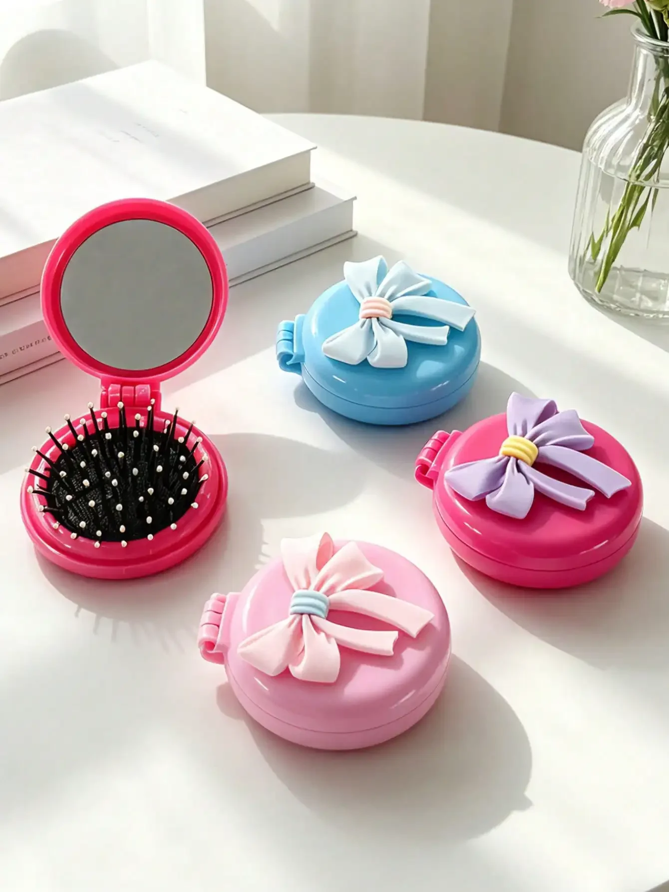 

1pc/3pcs Foldable Comb With Cute Bow Design, Compact & Portable For Bag, Travel-Friendly Hair Styling Comb, Suitable Gift