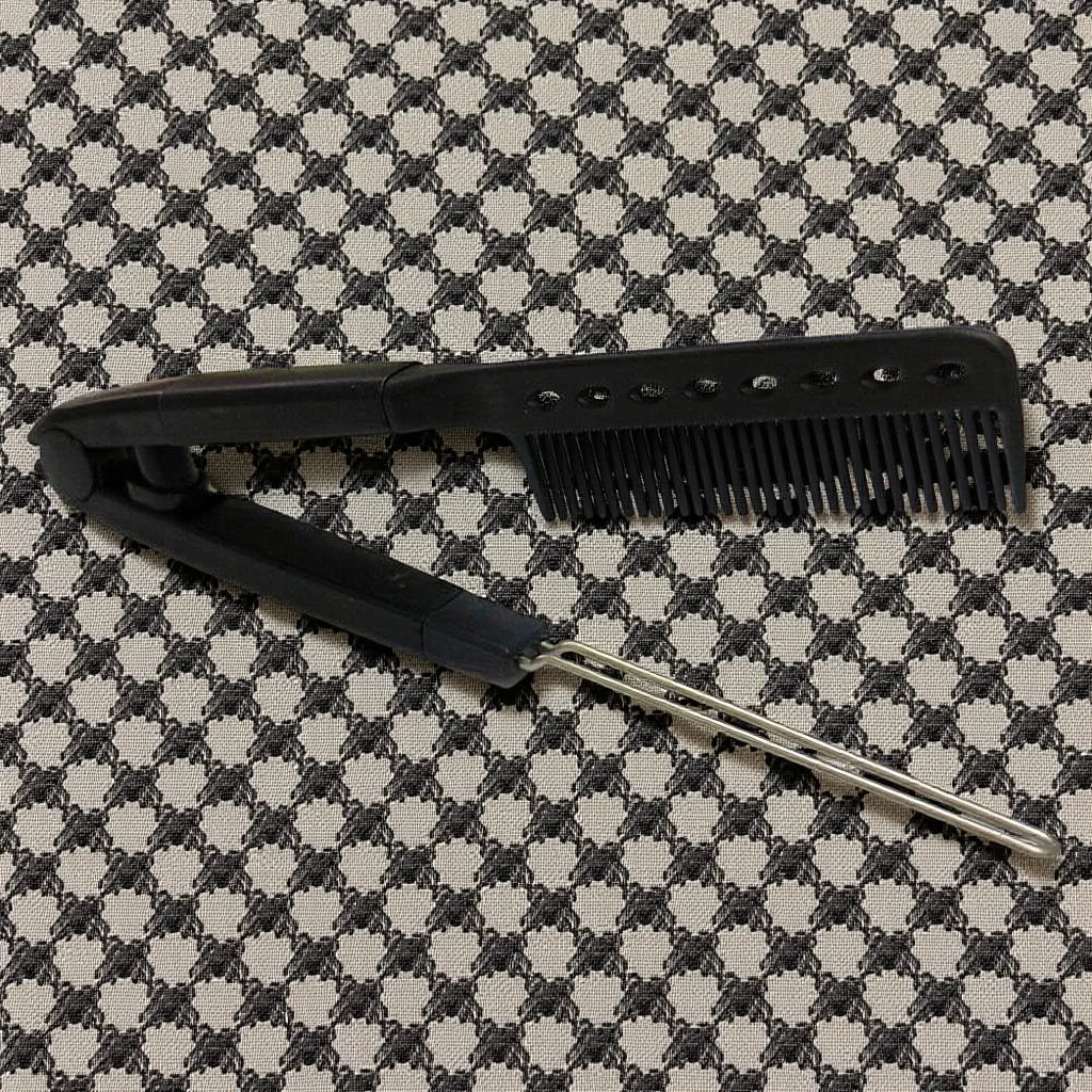 

1pc V Shaped Hair Straightener Comb Professional Plastic Straightening Use Multipurpose Hair Styling Tool