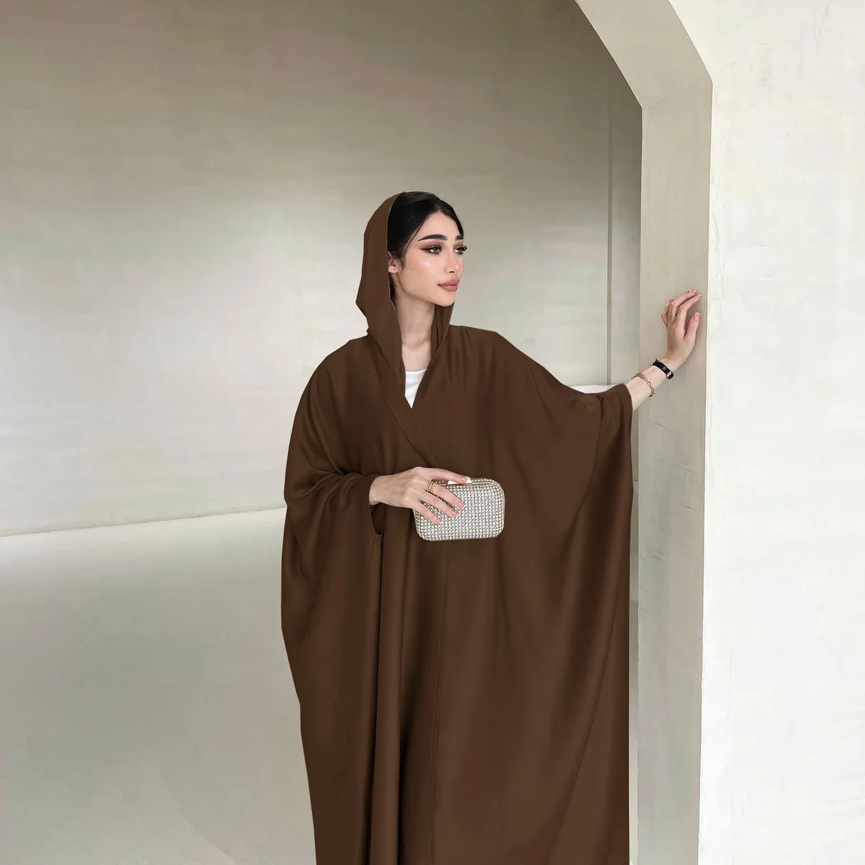 

Middle East Abaya Muslim Coat Fashion Soft Light Batwing Sleeve Robe Women's Clothing