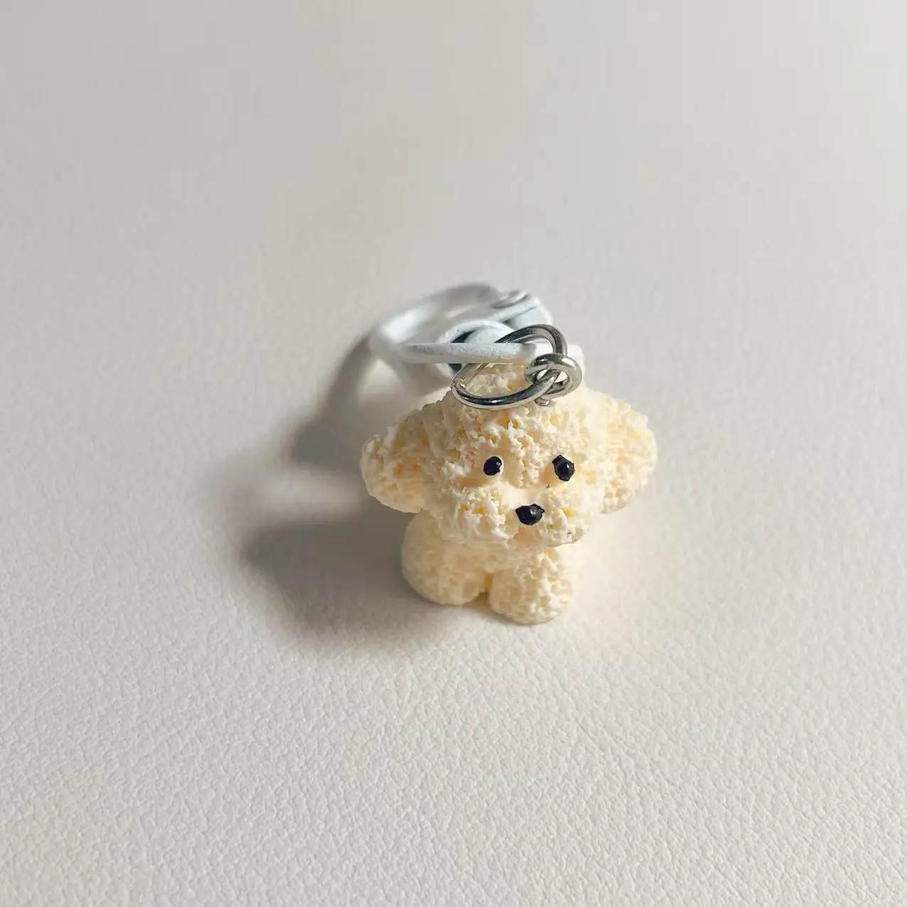 Cute Three Dimensional Puppy Keychain, Resin Girl Themed Schoolbag Pendant Gift For Best Friends Cartoon Decoration Accessory