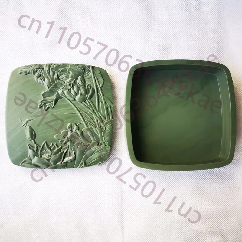 

4,3-дюймовая китайская тушечница из натурального камня с ручной резьбой «Лотосовый пруд»