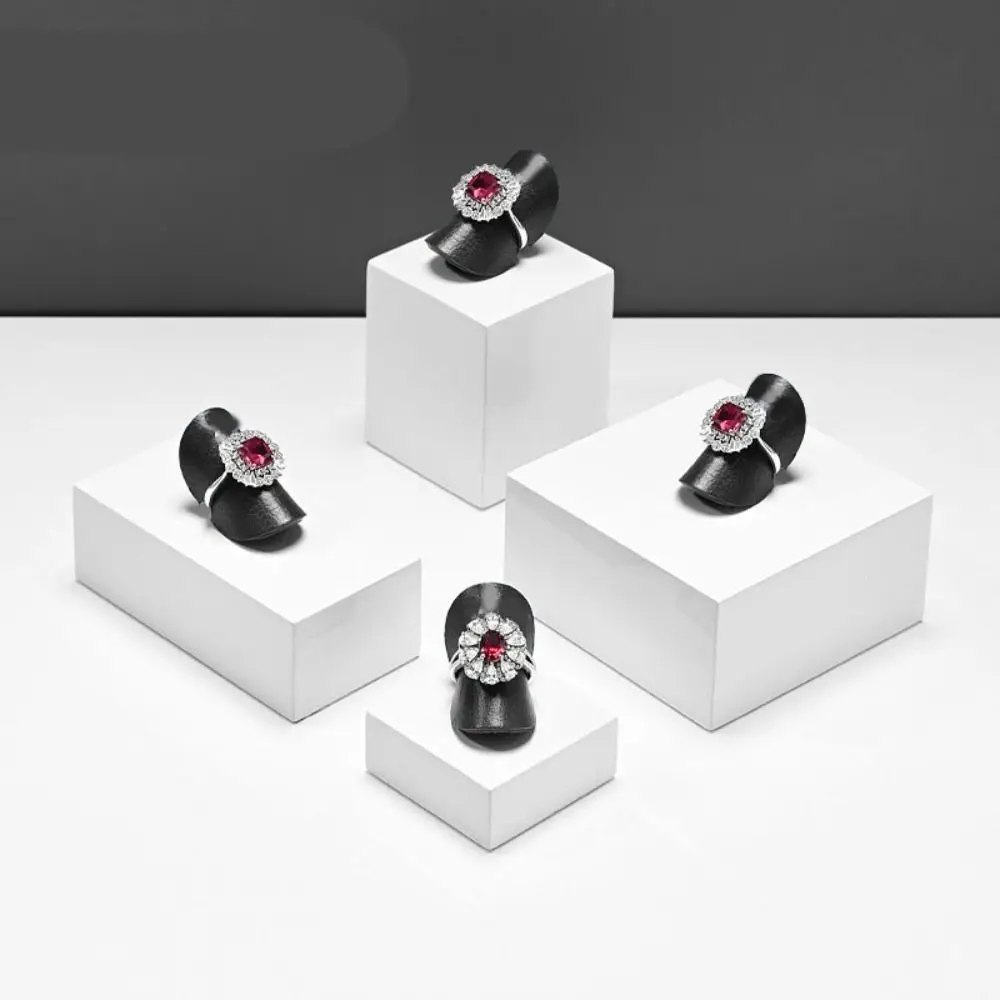 

5PCS Mini PU Rings Display Pads Multifunctional Round Earrings PU Card Holder Organizer Simple Earrings Display Rack Gift