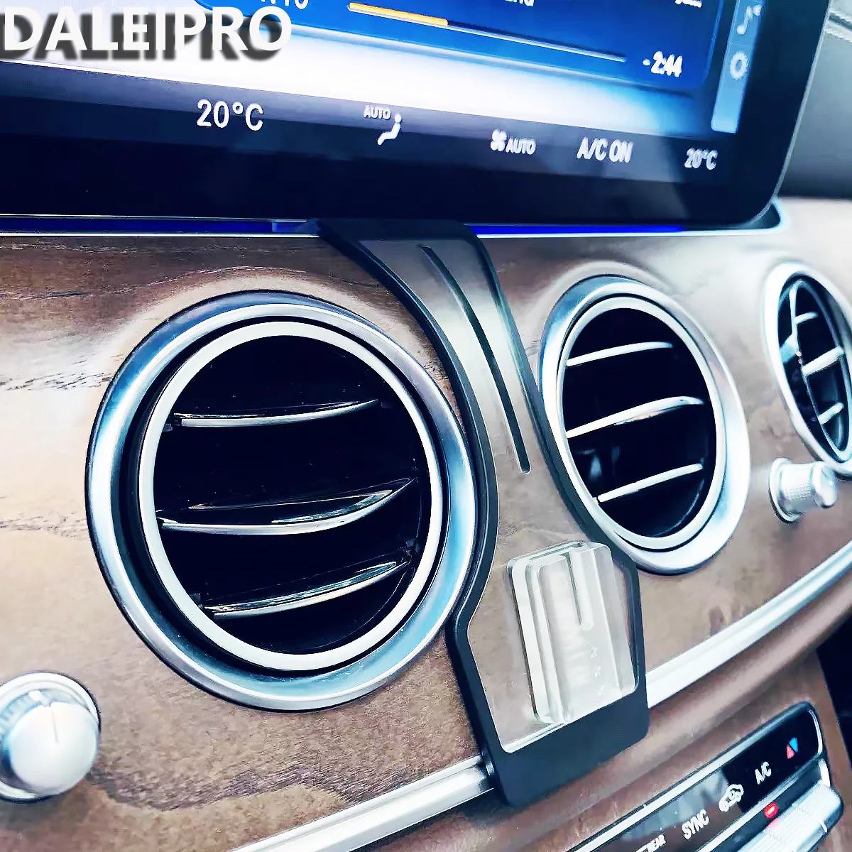 Für Mercedes-Benz CLS C257 2019-2023 AMG 450 Spezielle Auto Telefon Halter Basis Drahtlose Lade Halter Auto MagSafe halter Ladegerät – Detail 6