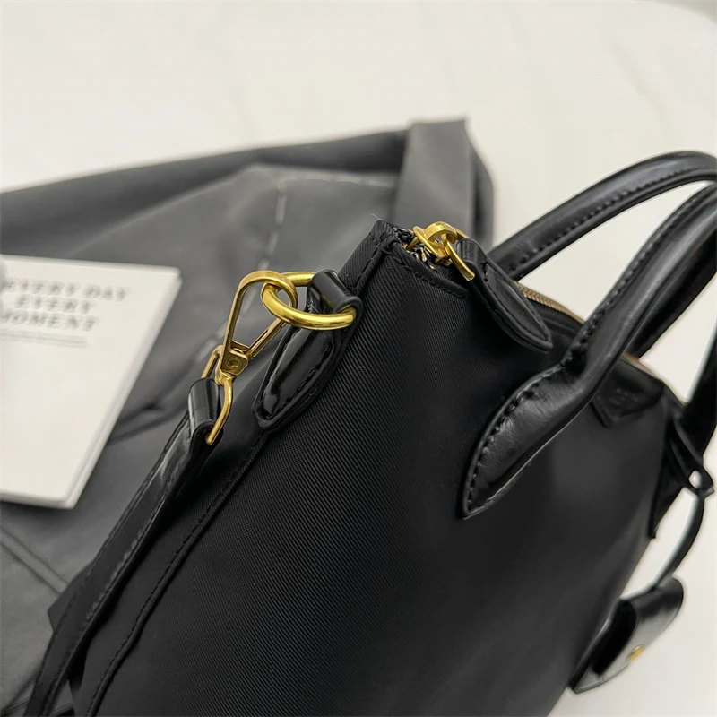 Quality Branded Top-handle Bags For Women Oxford Cloth Mini Shoulder Shopper Tote Bag With Pendant 2024 Designer Handbags Luxury