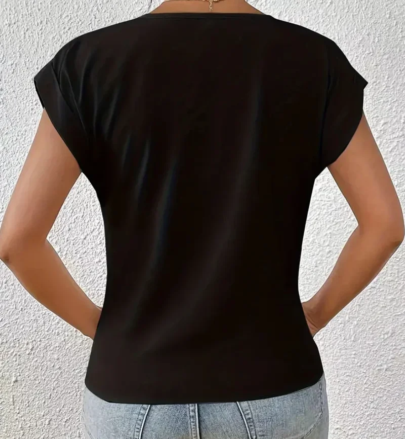 Camisetas Tees Kleidung Schwarz Weiß V-Ausschnitt Damen T-Shirt Neues Sommer Einzigartiges Kurzarm-T-Shirt Damen Tops Damenbekleidung Q5593 – Detail 9