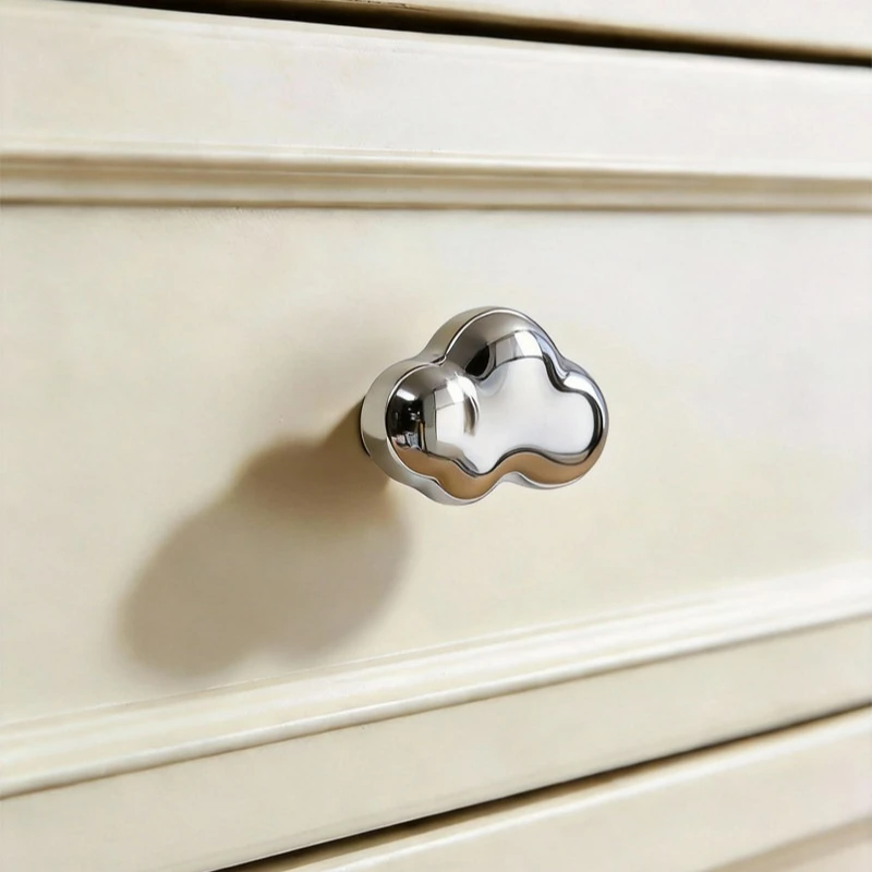 New Chinese Style Children's Room Cloud Handle Cabinet Wardrobe Handle Antique Style Drawer Furniture Cartoon Cute Small Handle