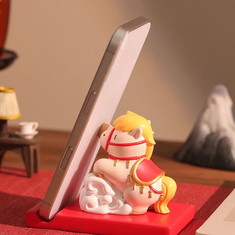 التميمة زودياك الحصان حامل هاتف حلية النمط الصيني الحيوان تمثال 2026 الحصان الحلي حامل مهرجان الكرتون الزخرفية #3