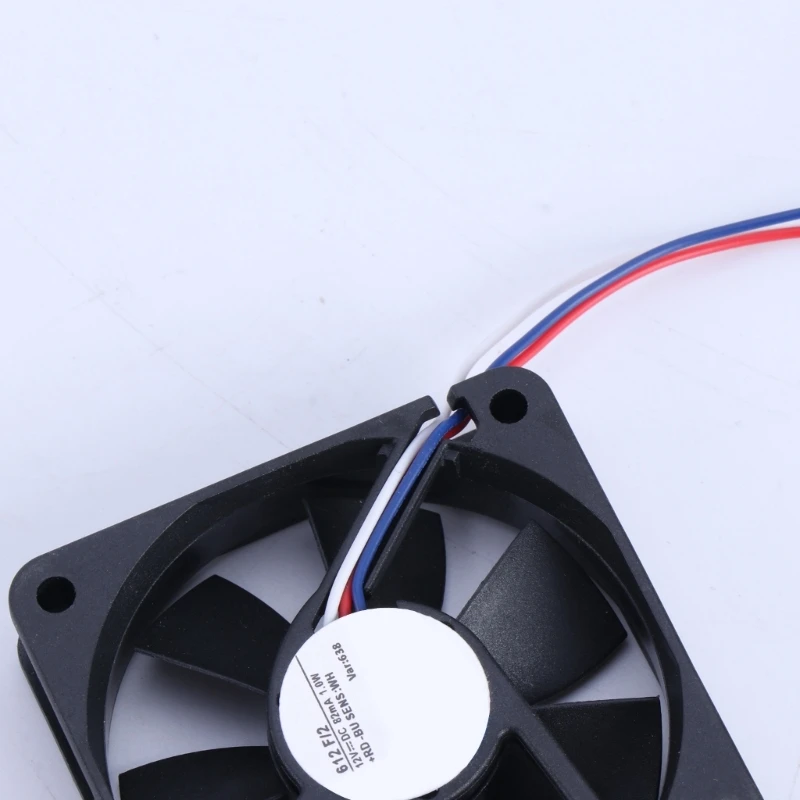 

612F/2 Fan Computer Laptop Heat Dissipation Radiator DC12V 82mA Cooling Fan Enhances Cooling Efficiency Dropship