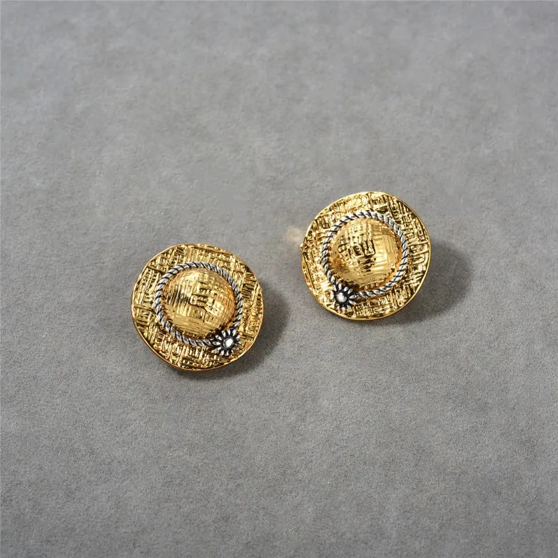 

Новые дизайнерские роскошные позолоченные женские серьги в форме шляпы, модные высококачественные очаровательные сексуальные серьги для женщин